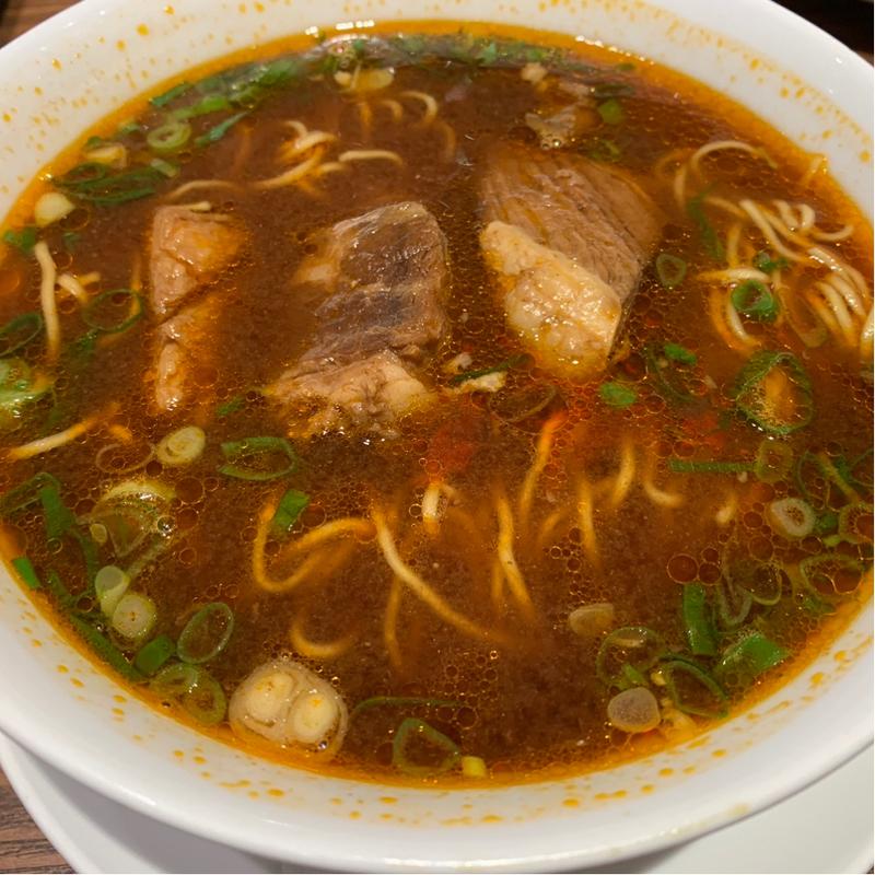 牛肉麺（ニューローメン）(鼎泰豐 エスパル仙台店 （ディンタイフォン）)