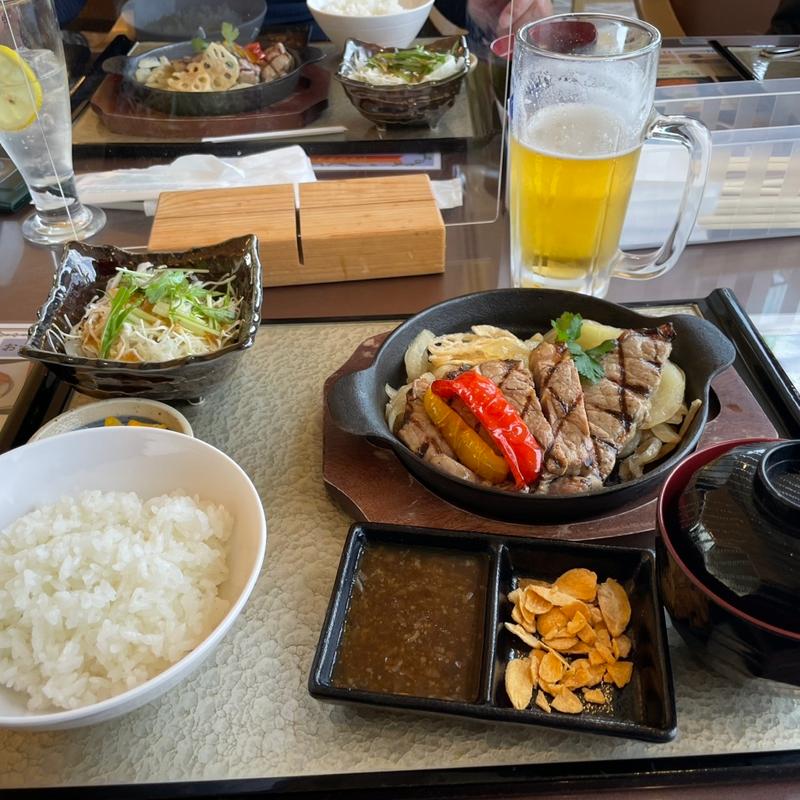 炭焼きステーキ(ローズウッドゴルフクラブ レストラン )