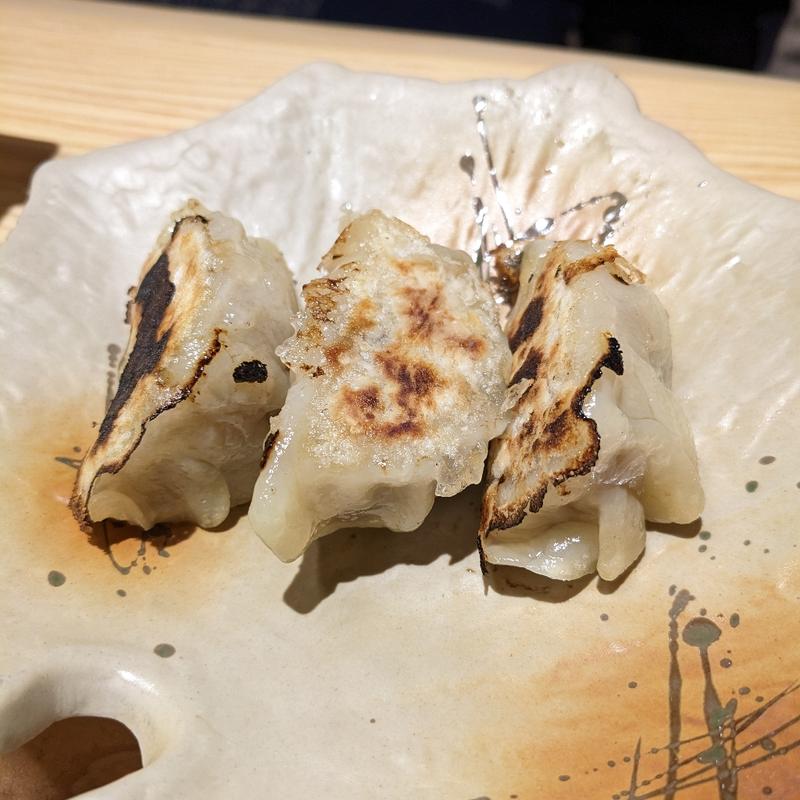 もちもち焼餃子(焼鳥 神保町とり瑛)