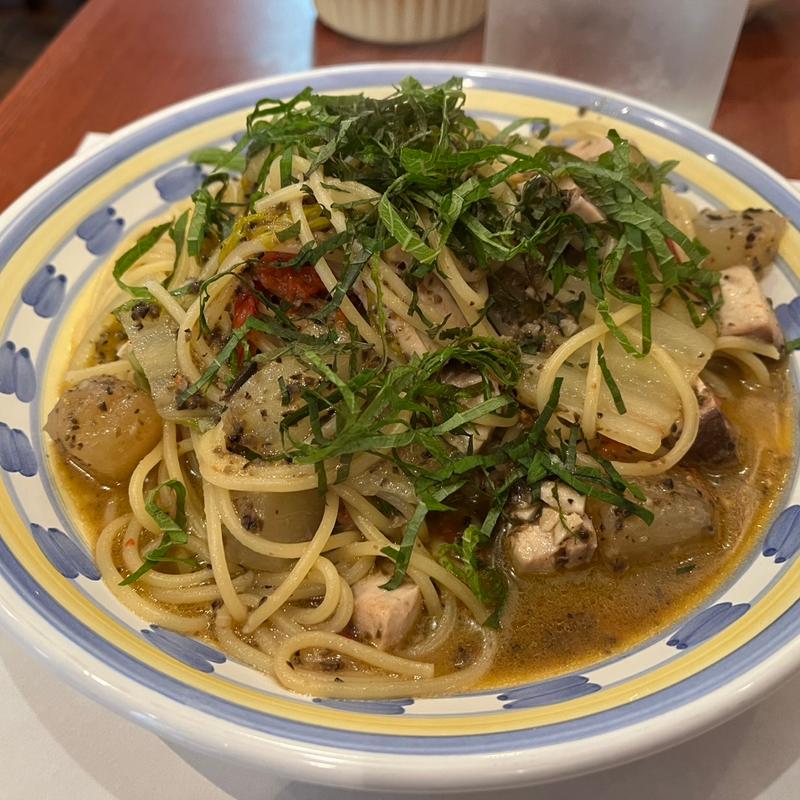 天然プリの黒オリーブオイルソーススパゲッティ(タベルナ・パパ )