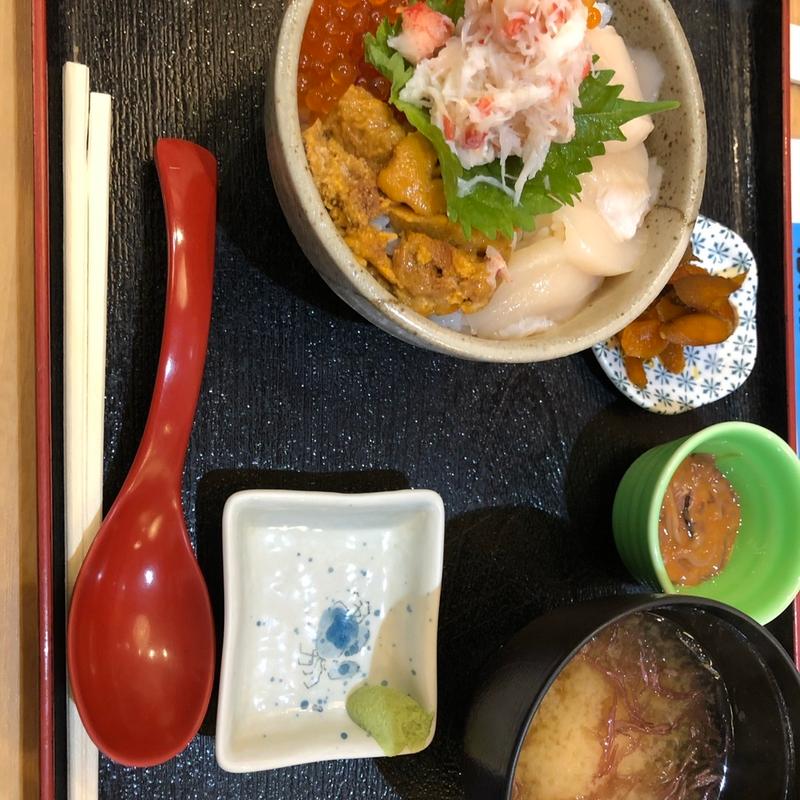 (函館ダイニング雅家 （がや）)