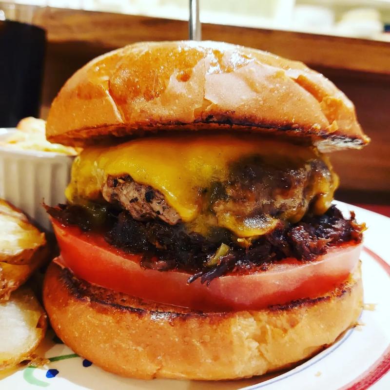 ドーブ(Kaminari Burgers(カミナリバーガーズ))