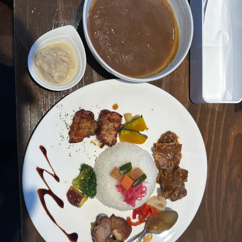 (にく家のカレー)