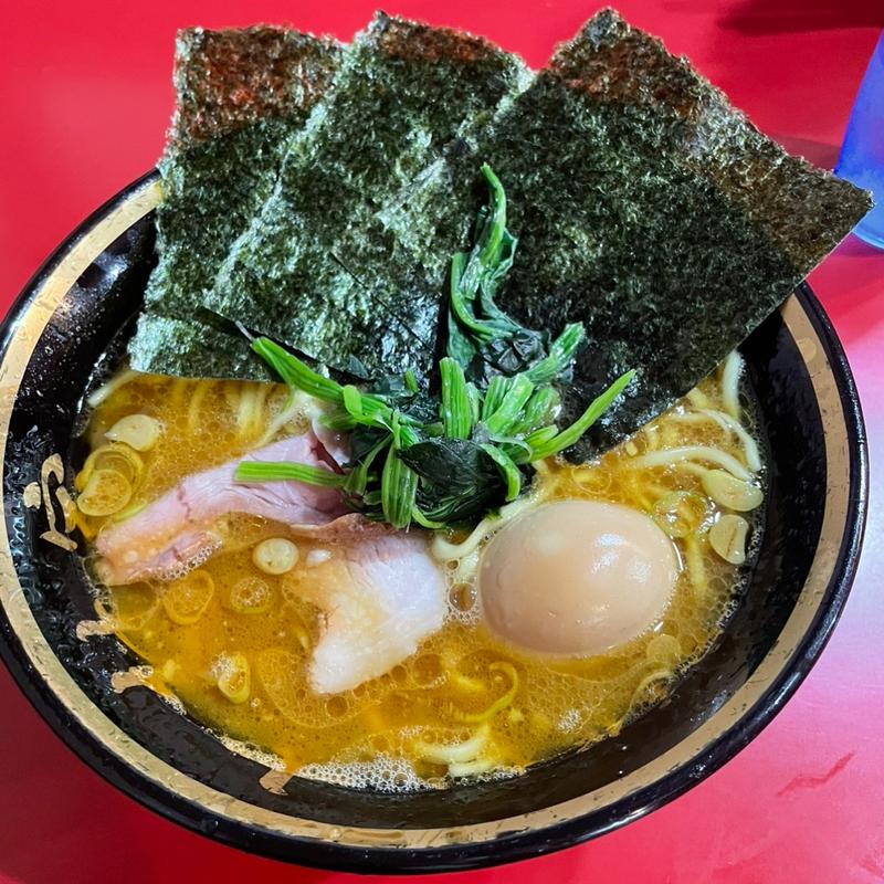 (家系総本山 吉村家)