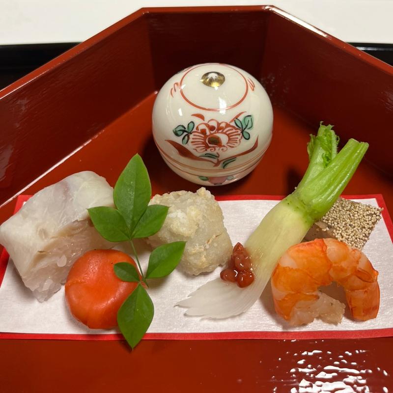 (京料理 萬重 本店)