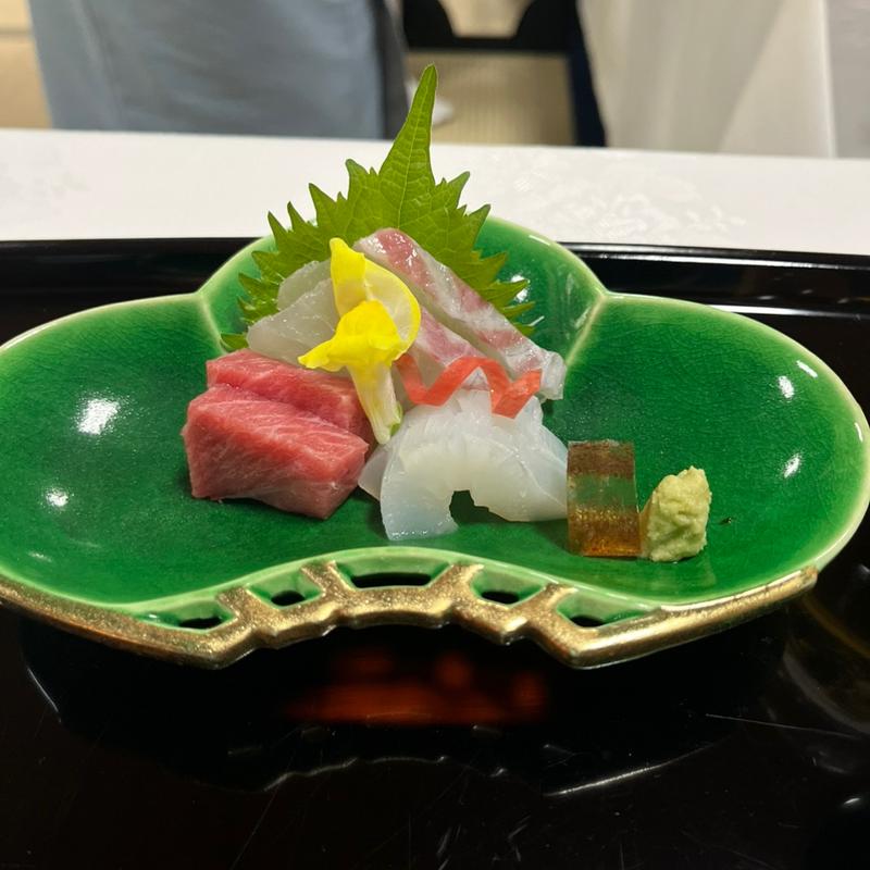 (京料理 萬重 本店)