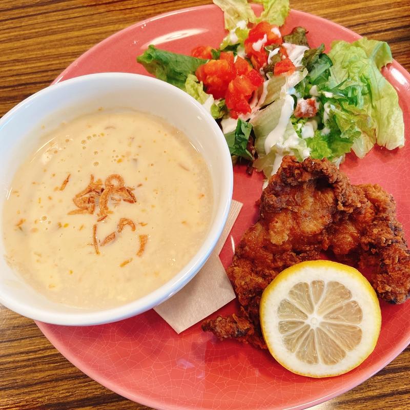 発酵チキンとクラムチャウダー(WIRED CAFE アトレ川崎店)