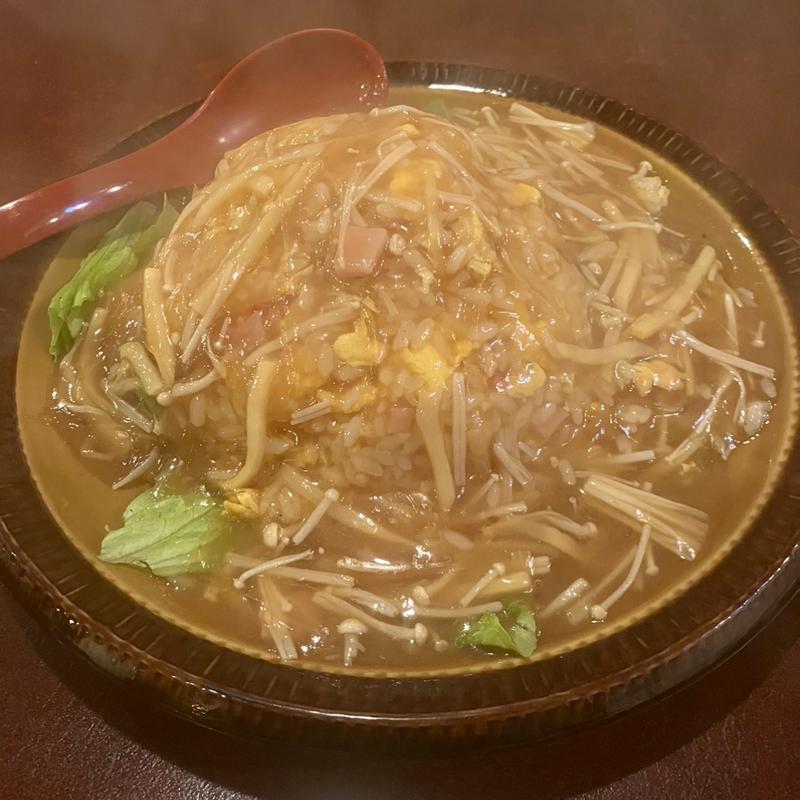 フカヒレ炒飯(九龍 新宿本店 （クーロン）)