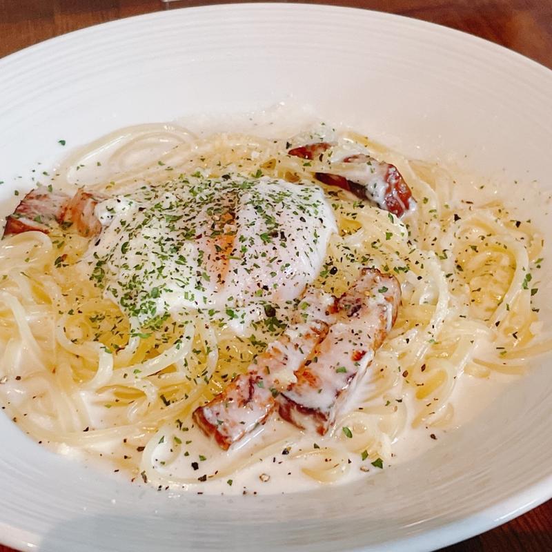 自家製スモールベーコンと半熟玉子のカルボナーラ(自家製生パスタとスペアリブのお店なかい家)