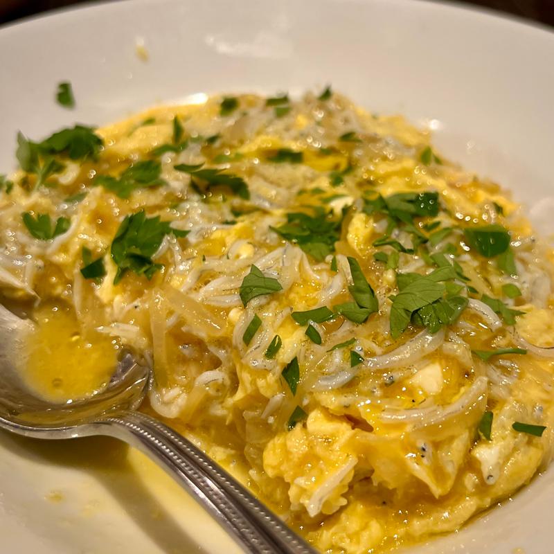 釜揚げしらすのオムレツ レモン風味(Bricca イタリアン 三軒茶屋)