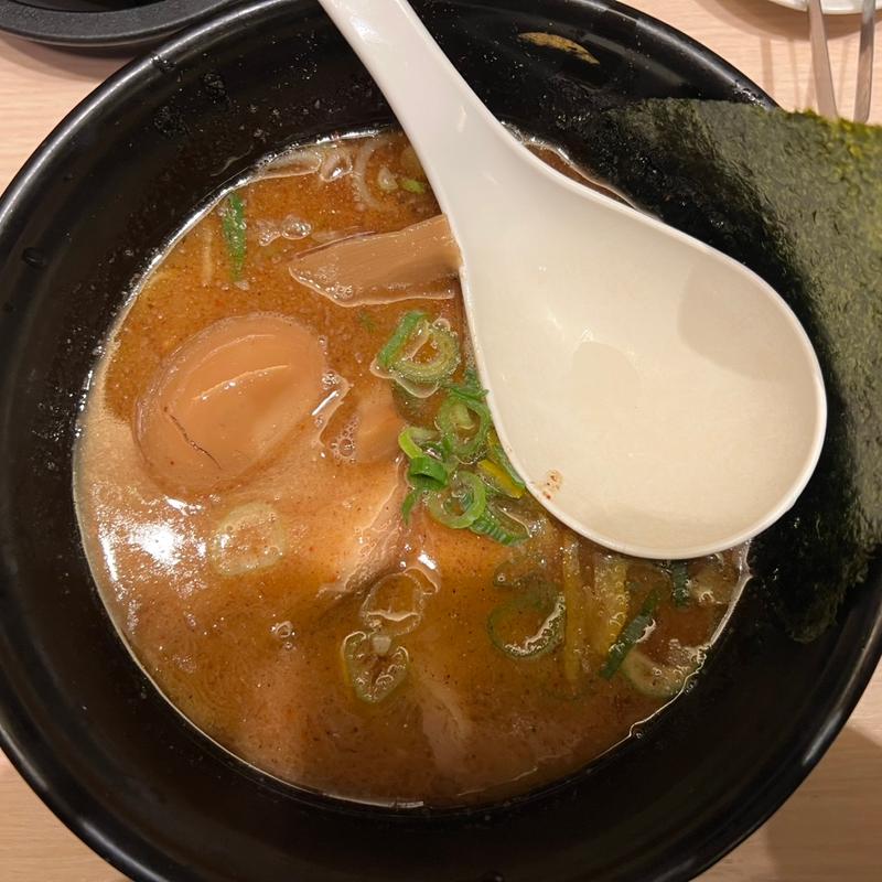 味噌豚骨 煮玉子(TOKYO豚骨BASE MADE by博多一風堂 品川店 )