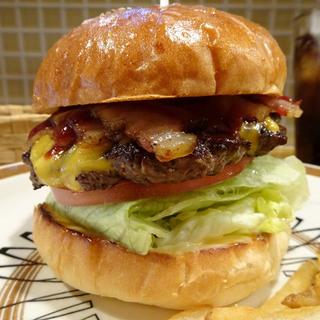 BBQベーコンチーズバーガー(THE HAMBURGER)