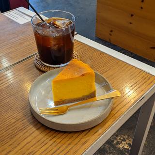 かぼちゃのチーズケーキ(YOUR DAILY/COFFEE)