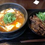 ミニキムチチゲ焼肉丼セット(韓丼 新堀川本店)
