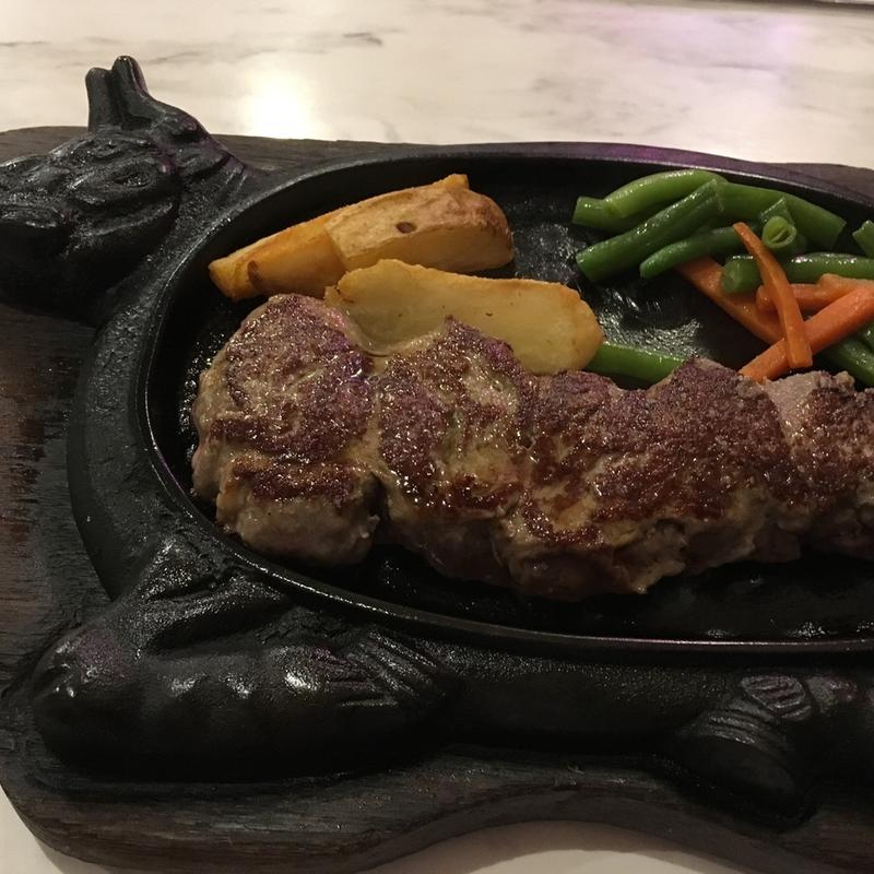 フィレステーキ(ステーキハウス８８ 辻本店 （ステーキハウスハチジュウハチ）)