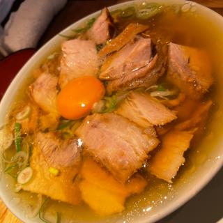 チャーシュー麺＋生卵(えっちゃんラーメン。田町店)