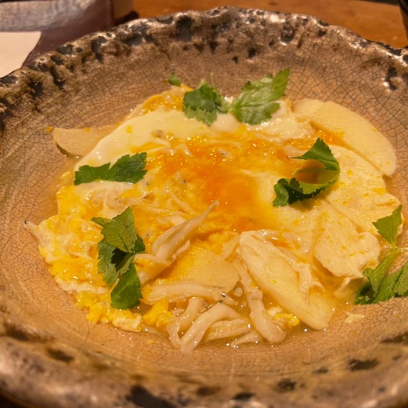 しらうおとマコモ茸の卵とじ(魚屋ひでぞう 難波店 )