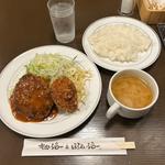 2品メインハンバーグ、サブ帆立ミルクコロッケ(キッチンジロー＆ほろよいジロー 九段下店)