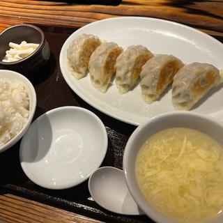 恵比寿餃子ランチ(恵比寿餃子 大豊記 西新宿)