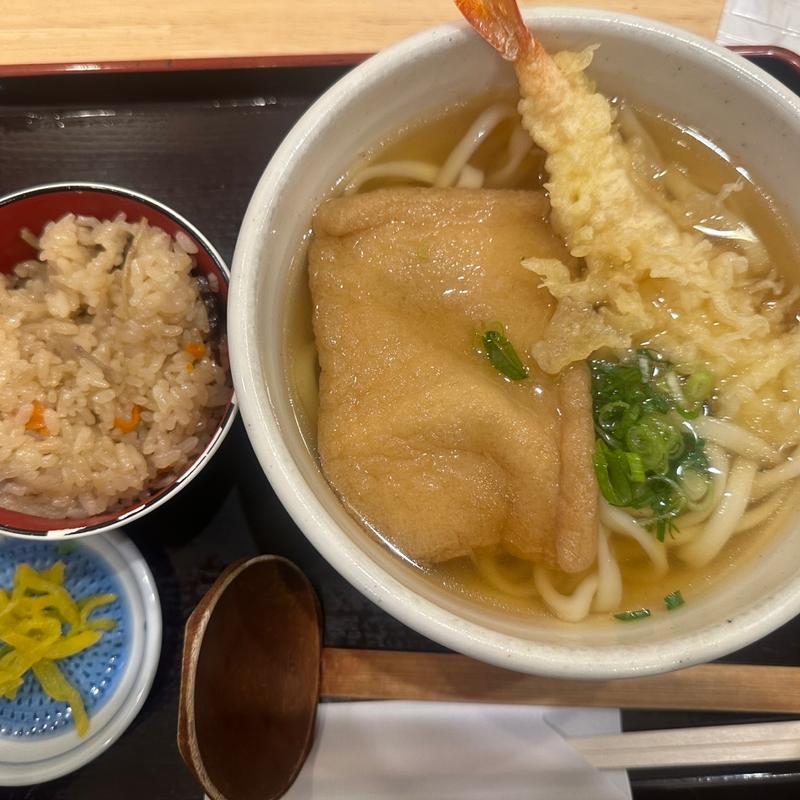うどん定食(心粋うどん いろは OAP店 )