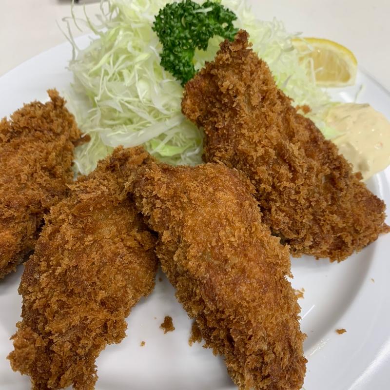 カキフライ定食(とんかつ末吉 新橋店)