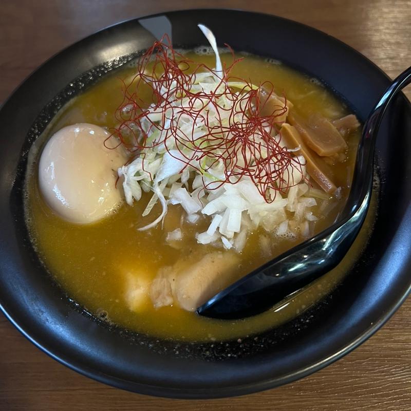 鶏白湯塩(煮卵トッピング)(麺屋　恋恋)