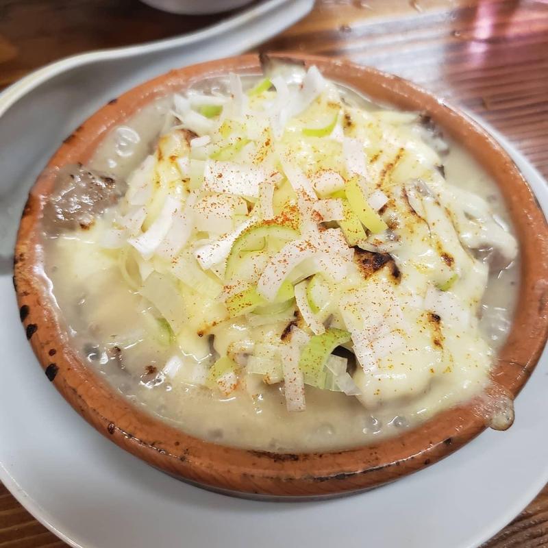 どてチーズ(大衆食堂スタンドそのだ)