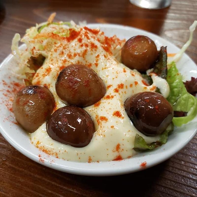 うずら玉子燻製(大衆食堂スタンドそのだ)