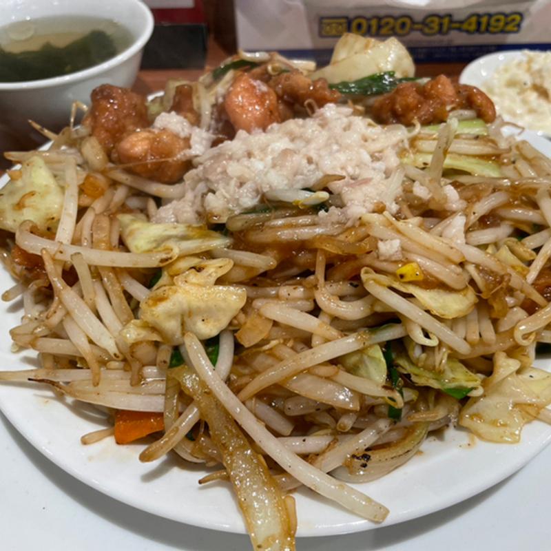 野菜炒め（ポン酢）・マシマシ・コールスロー・生卵(肉野菜炒めベジ郎 池袋東口店)