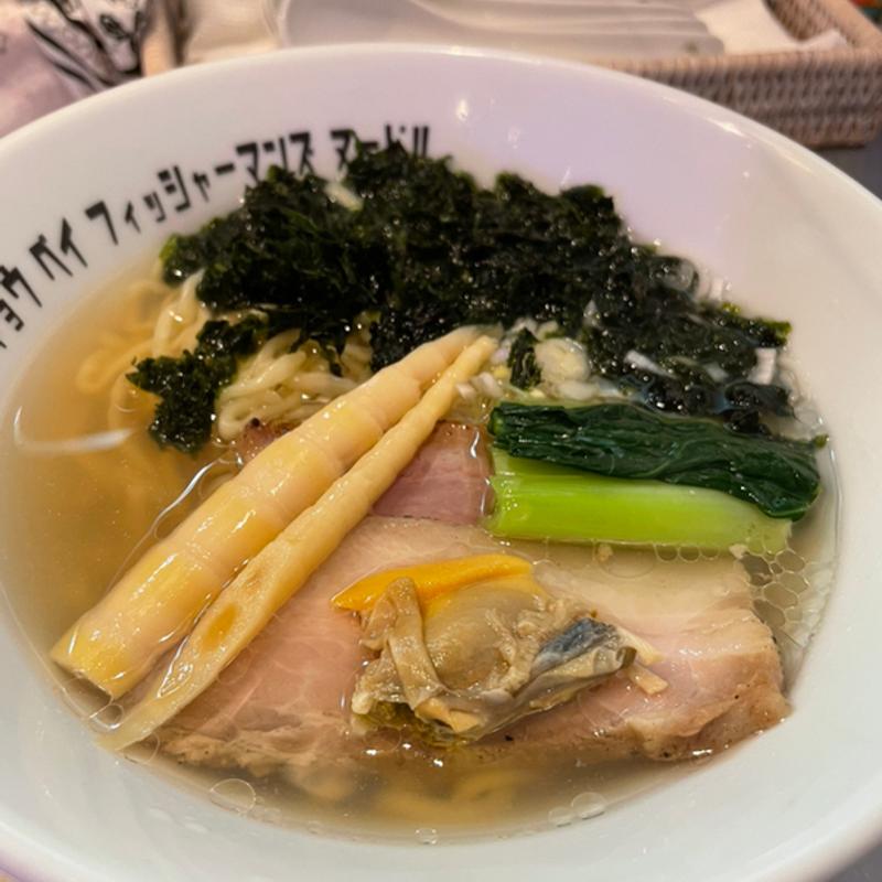 潮らぁ麺 950円、バラ干し海苔100円(トウキョウベイフィッシャーマンズヌードル　茅ヶ崎店)