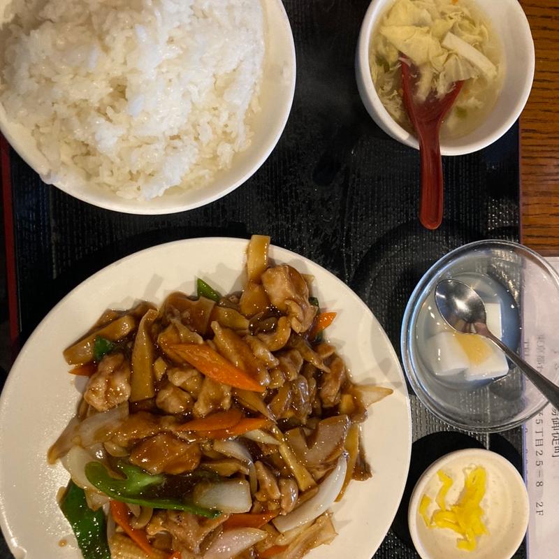 鶏肉のカシューナッツ炒め定食(135酒場 御徒町店 （イサゴサカバ）)