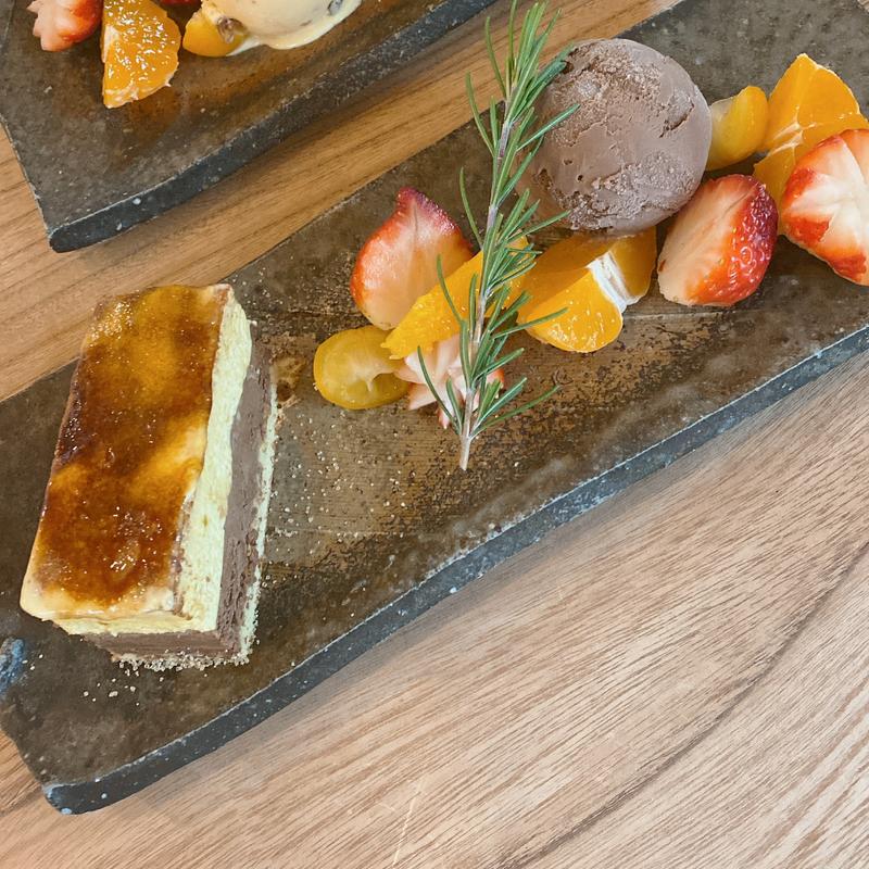 季節のデザート　サンマルク（ピスタチオとチョコのムース）(カフェドミーミ（Café de mimi）)