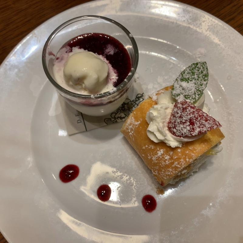 スイーツ盛り合わせ(イタリア食堂 nono)