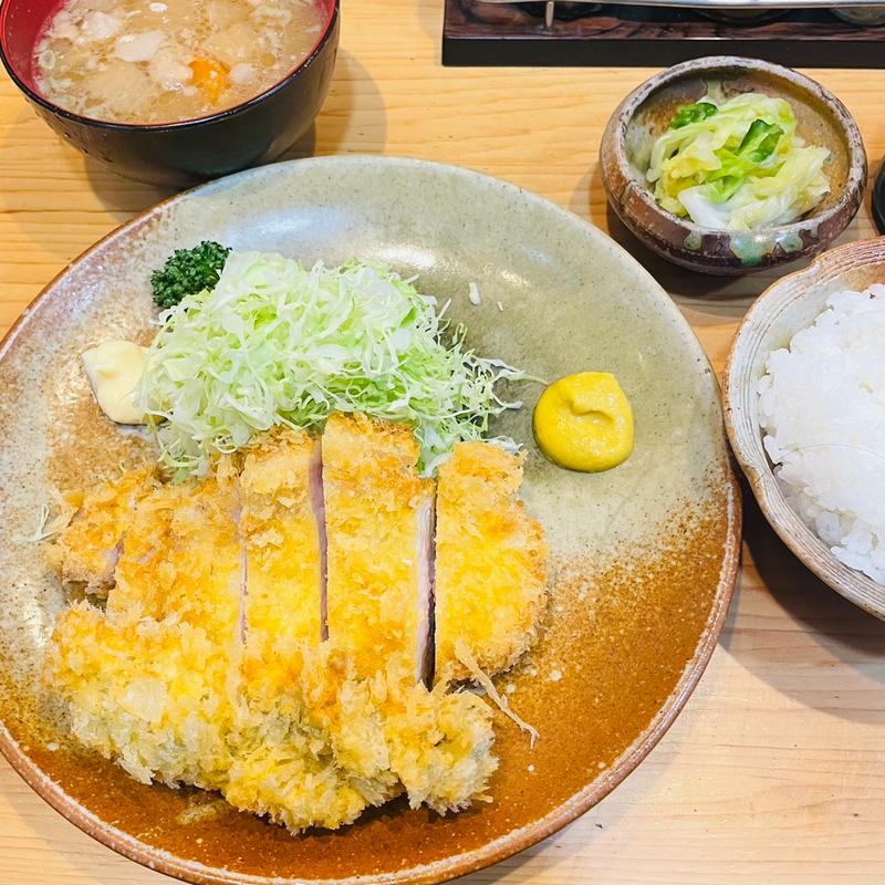 特ロース定食(ひのき )