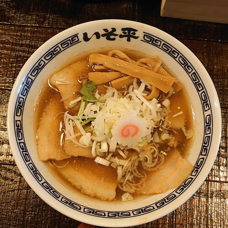 肉にぼしそば(麺処いそ平)