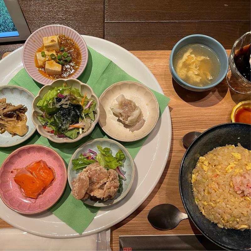 ワンプレートランチ　カニチャーハン(旬菜広間　びさん )