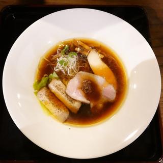 "芳醇" 醤油らー麺