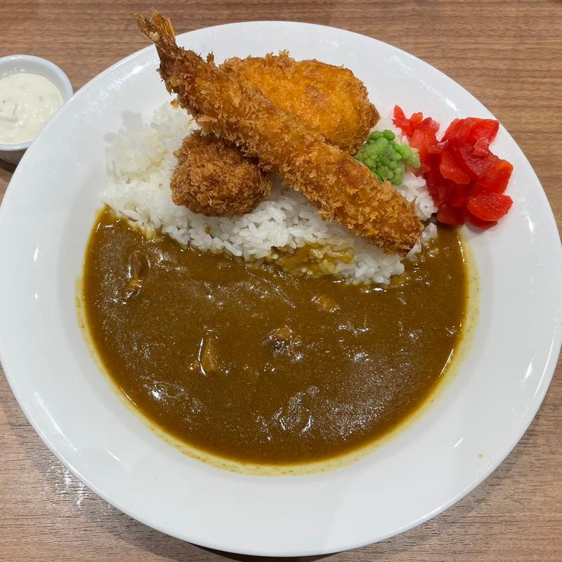 シーフードミックスフライカレー(カレーショップ C＆C 秋葉原店 （カレーショップ シー・アンド・シー）)