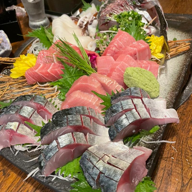 お造り盛り合わせ(居酒屋清丸)