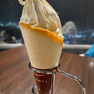 クリミアソフトクリーム(レストラン ジェノバ)