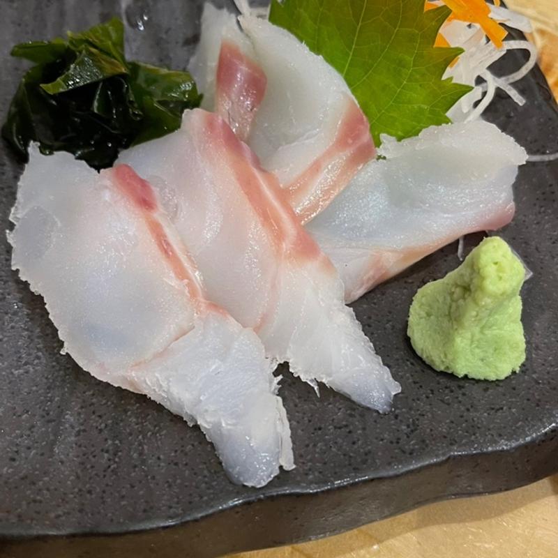 真鱈刺し身(マルカン漁業部 海がき 本店)