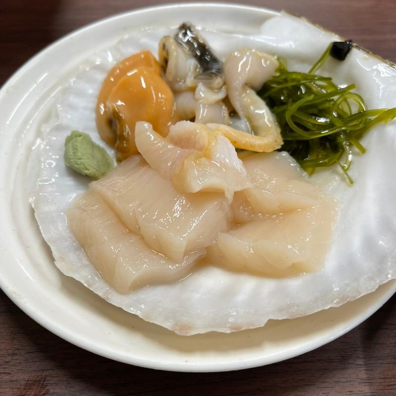 ホタテの刺し身(㈱海真)