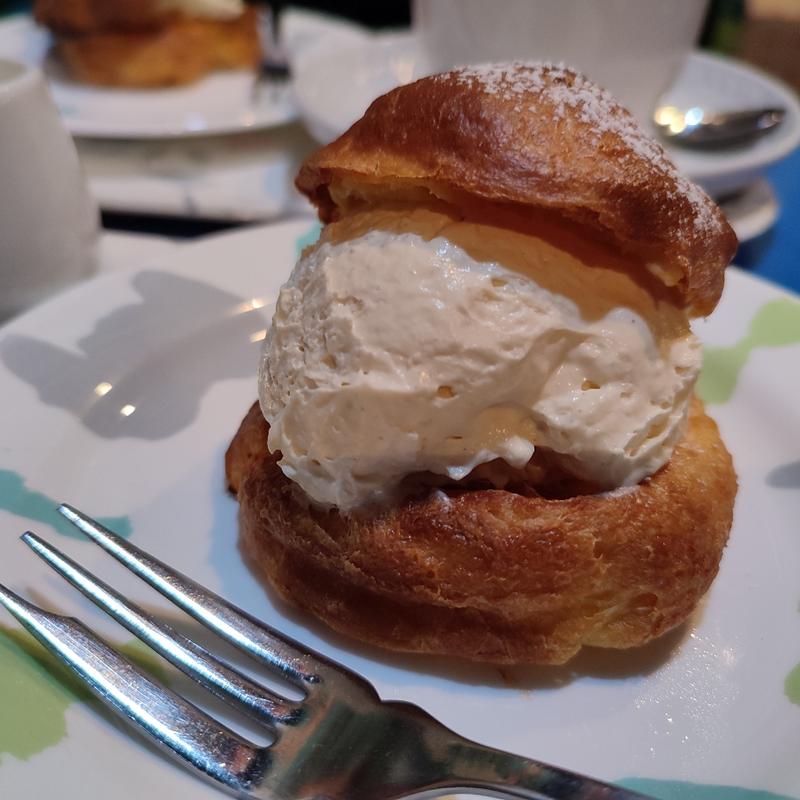 シュークリーム(ギャラリー珈琲店 古瀬戸)