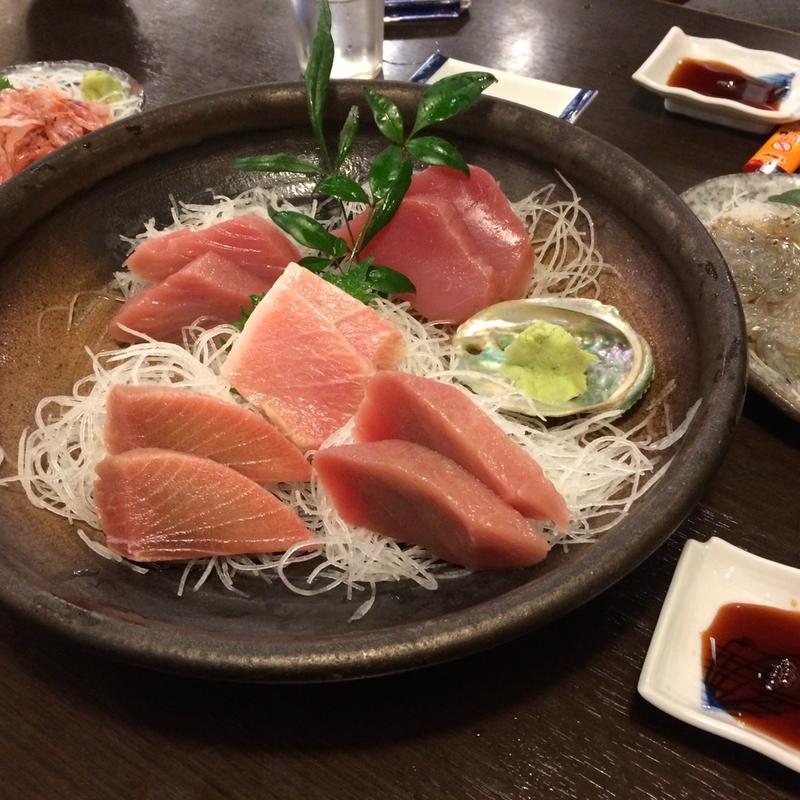 マグロ色々と生シラスと生桜エビ(魚河岸丸天 魚河岸店)