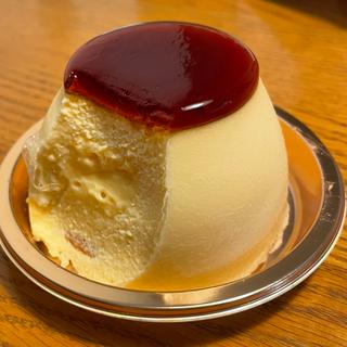 カスタードクリームのケーキ(Custa 阪神梅田本店)