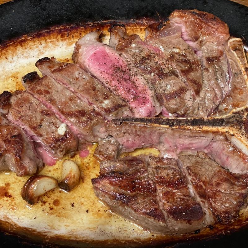 Tボーンステーキ　660g(AMERICAN HOUSE グランベリーパーク店)