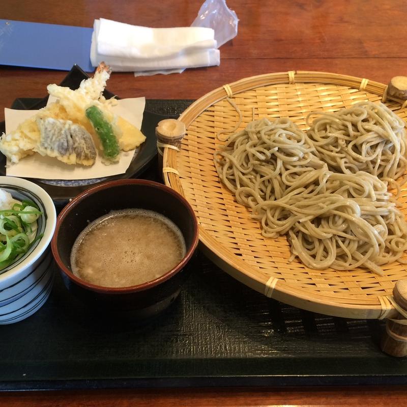 天ざるそば(丸岡二八そば 大宮亭 （まるおかにはちそば おおみやてい）)