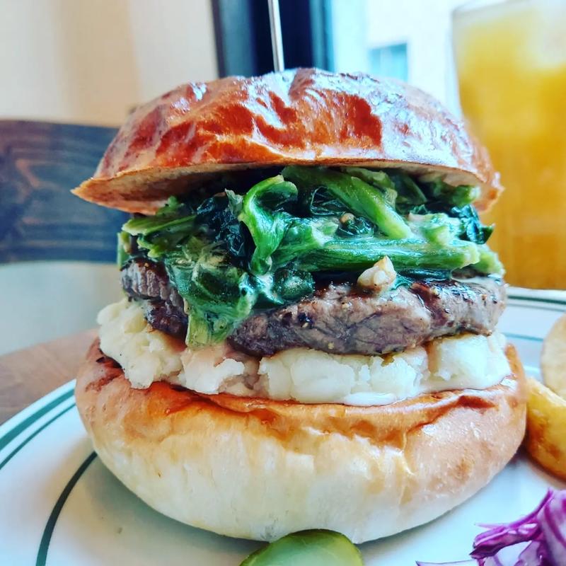 スピナッチバーガー(ザ マンチーズ バーガーワークス （THE MUNCHIES BURGER WORKS）)