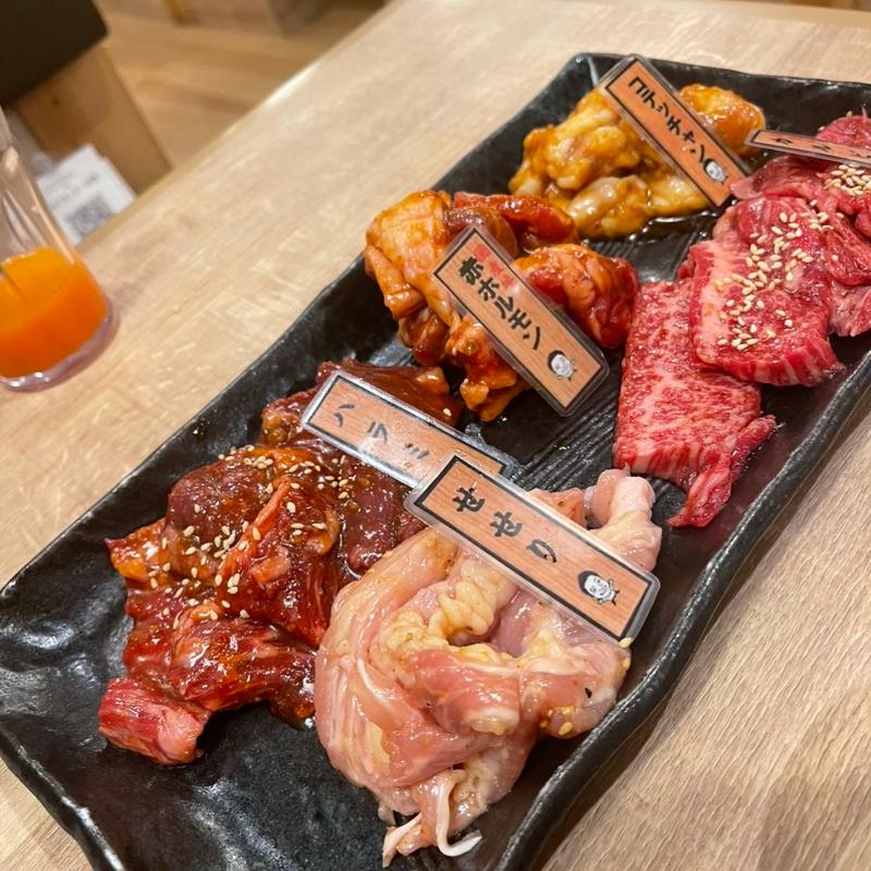 バラエティ盛り(焼肉ホルモン ゆうじ 三木店)