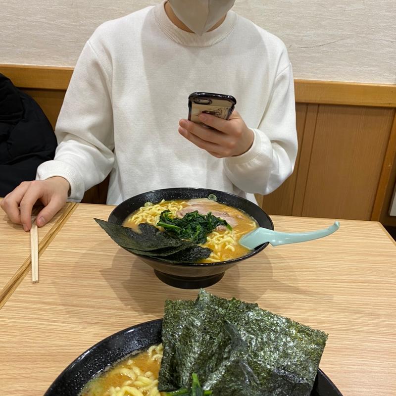 (らーめん家 せんだい 横浜駅西口店)